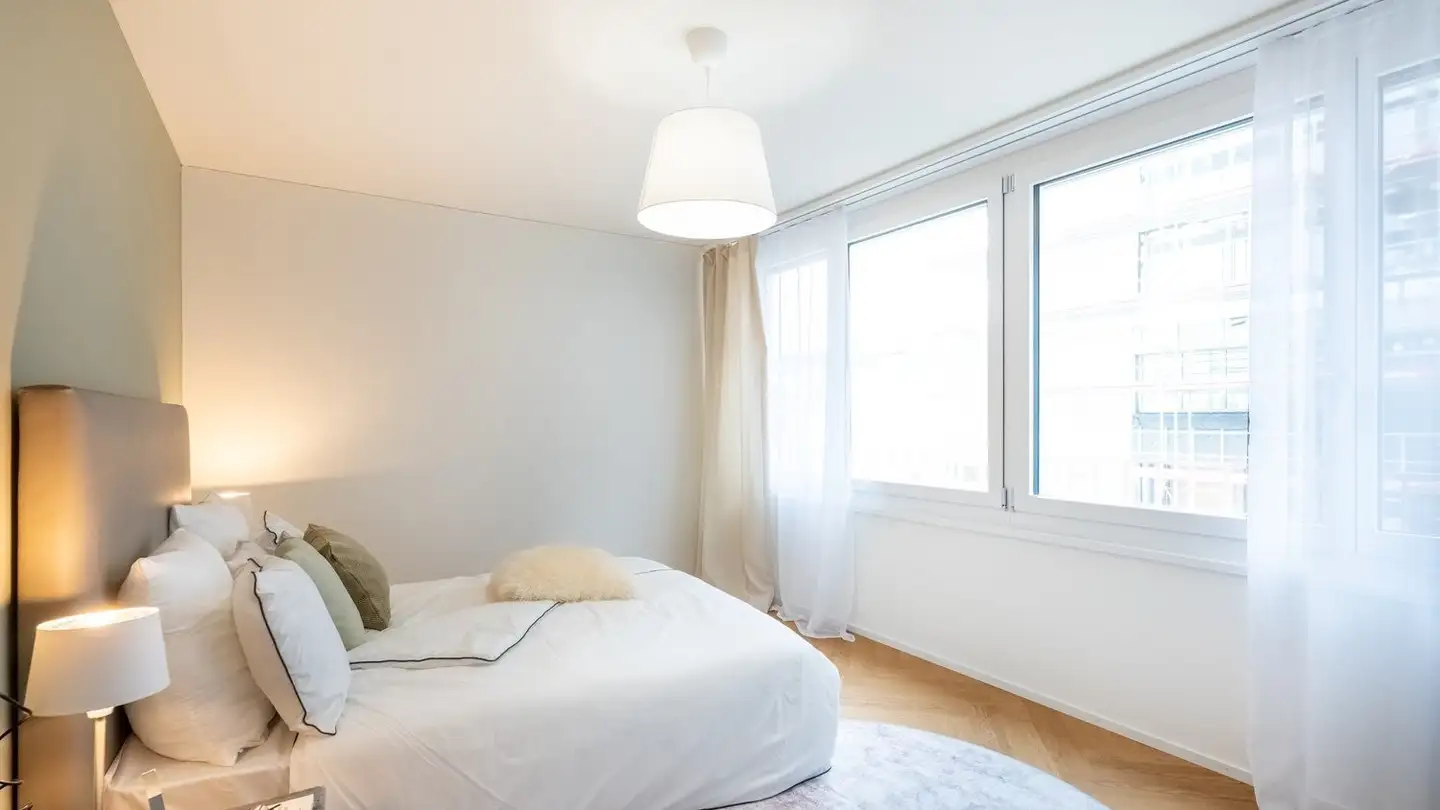 Attique à louer - Luegislandstrasse 103, 8051 Zürich - Photo 2