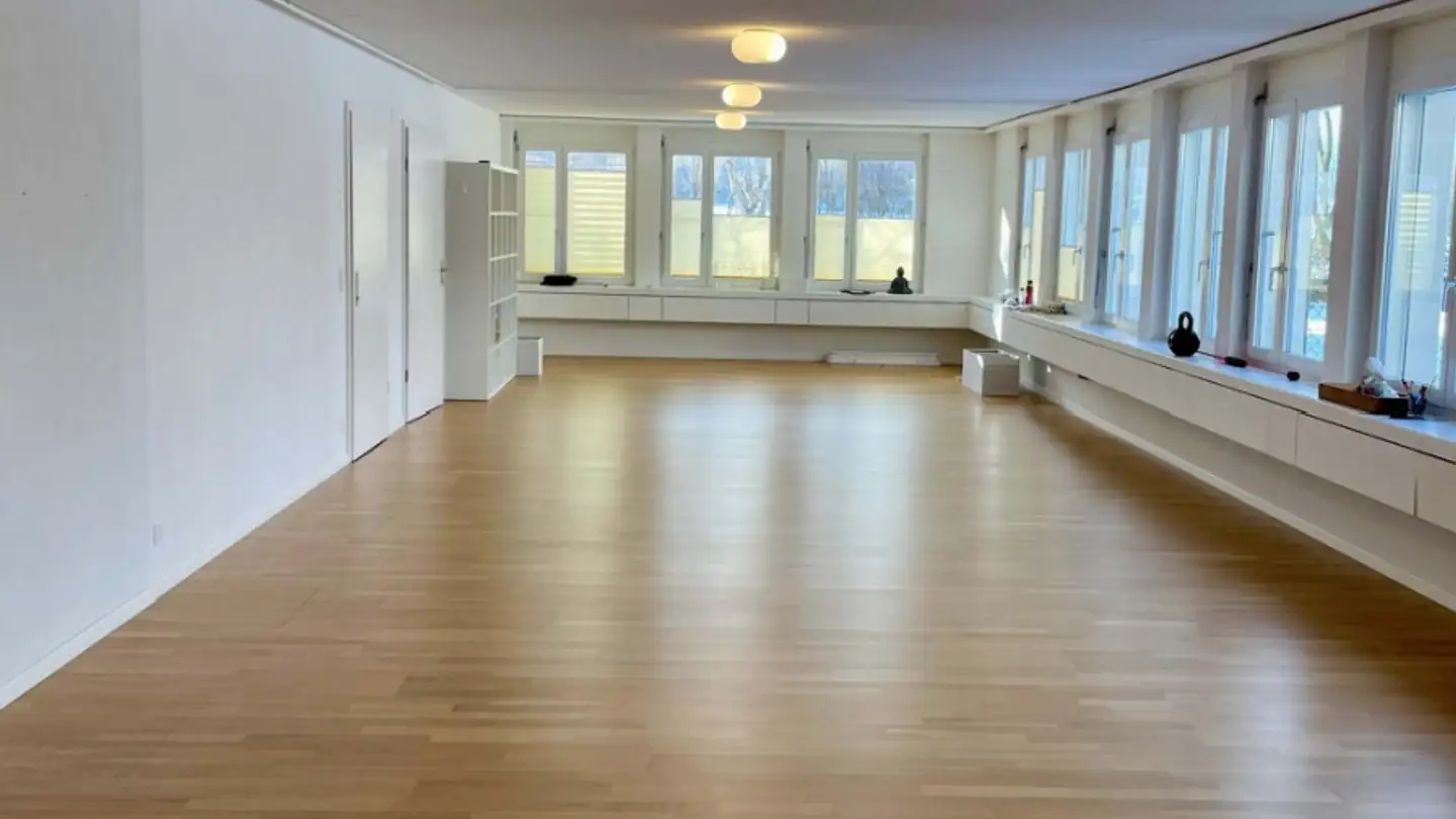 Bürofläche mieten - Sonnenbergstrasse 41, 8603 Schwerzenbach - Foto 4