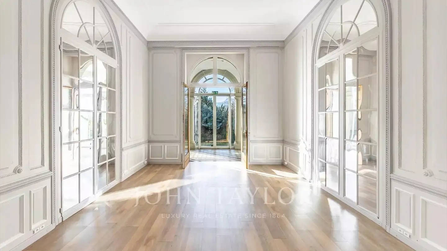 Residential building for sale - 1820 Montreux - Photo 4