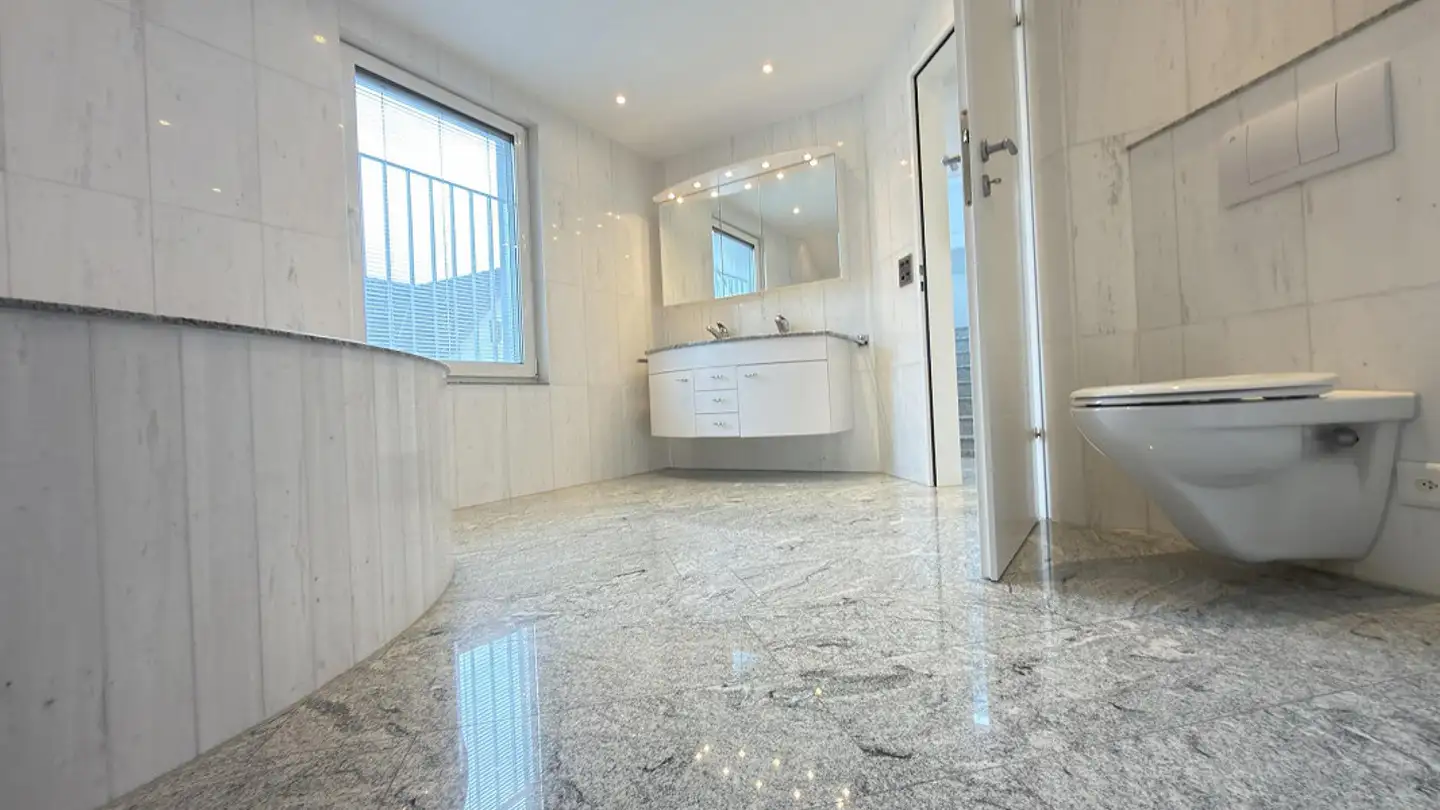 Attique à louer - Landenbergstrasse 4, 6020 Emmenbrücke - Photo 3