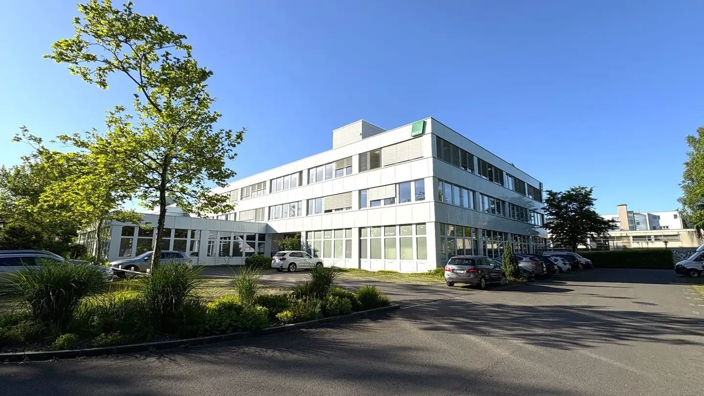 Office space for rent - Birkenstrasse 43a, 6343 Rotkreuz