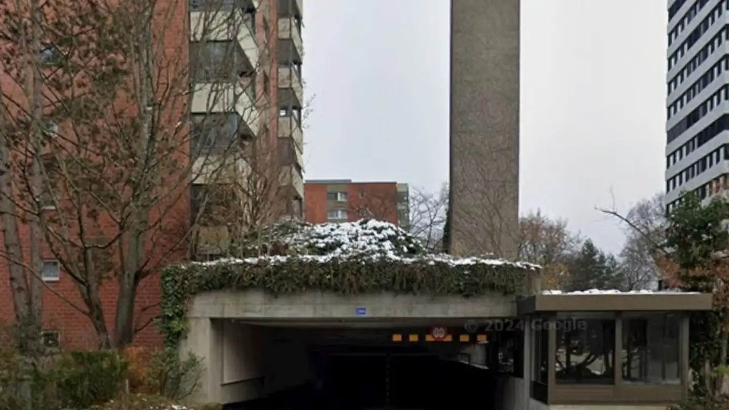 Tiefgaragenstellplatz mieten - Schorenweg 38a, 4058 Basel