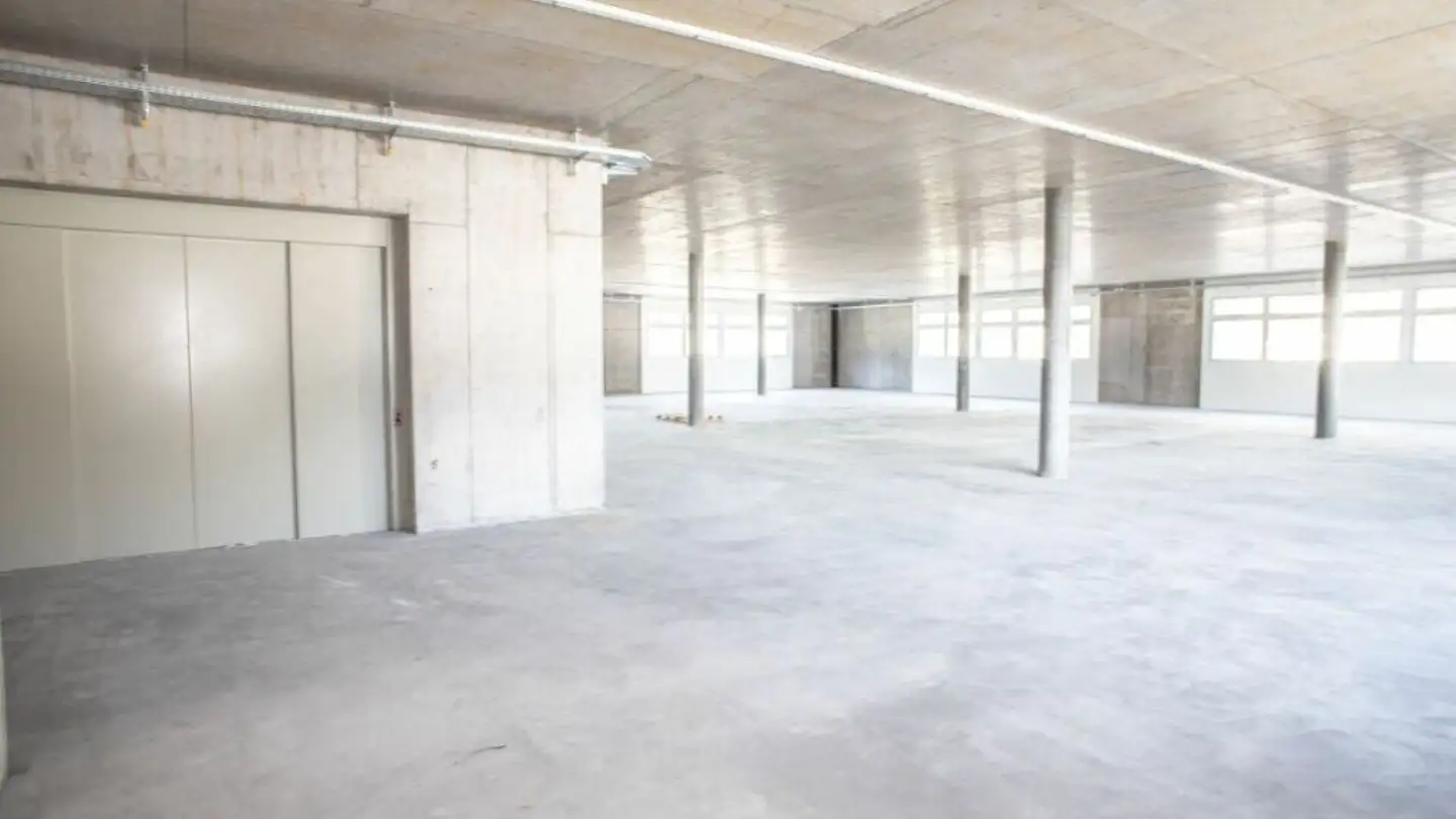 Bureau à louer - Zeughausstrasse, 8887 Mels - Photo 4