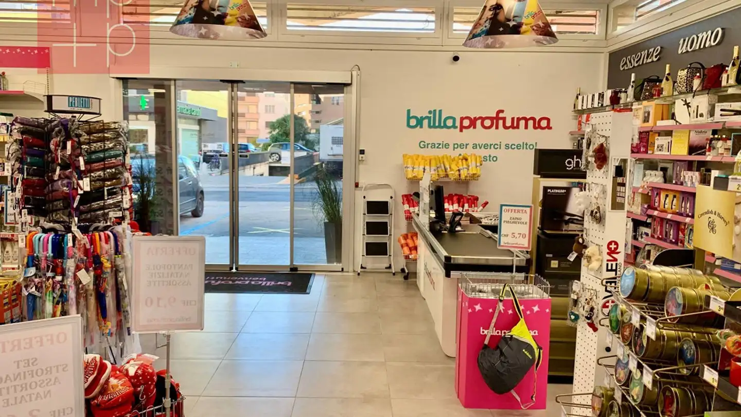 Spazio ufficio in vendita - Via Al Giardino, 6598 Tenero - Photo 2