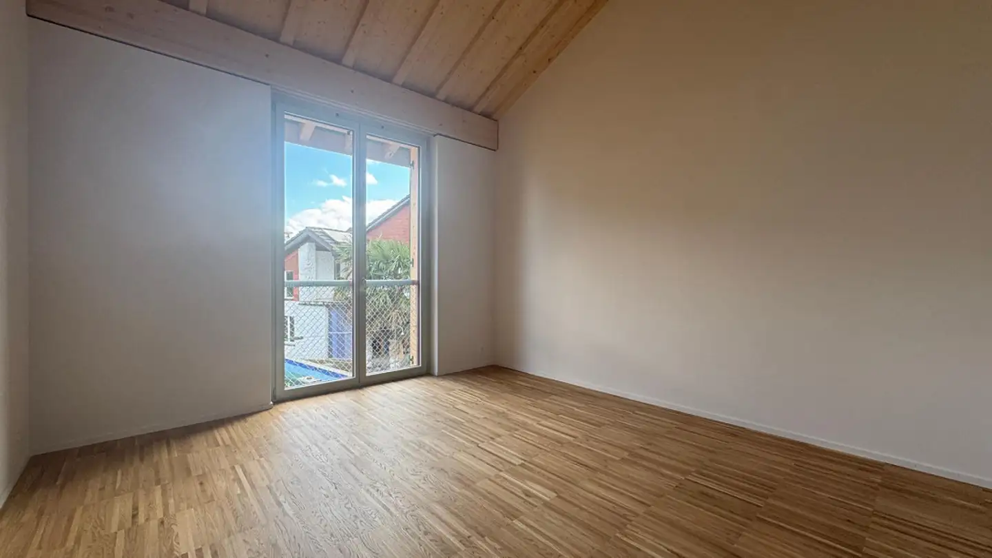 Attic flat for rent - Hofwisenstrasse 24, 8155 Niederhasli - Photo 4