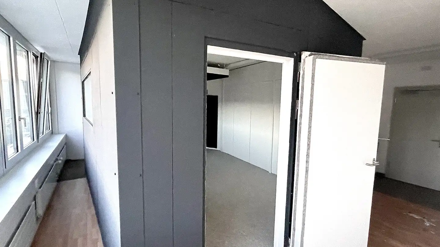 Commercial à louer - 8048 Zürich - Photo 3