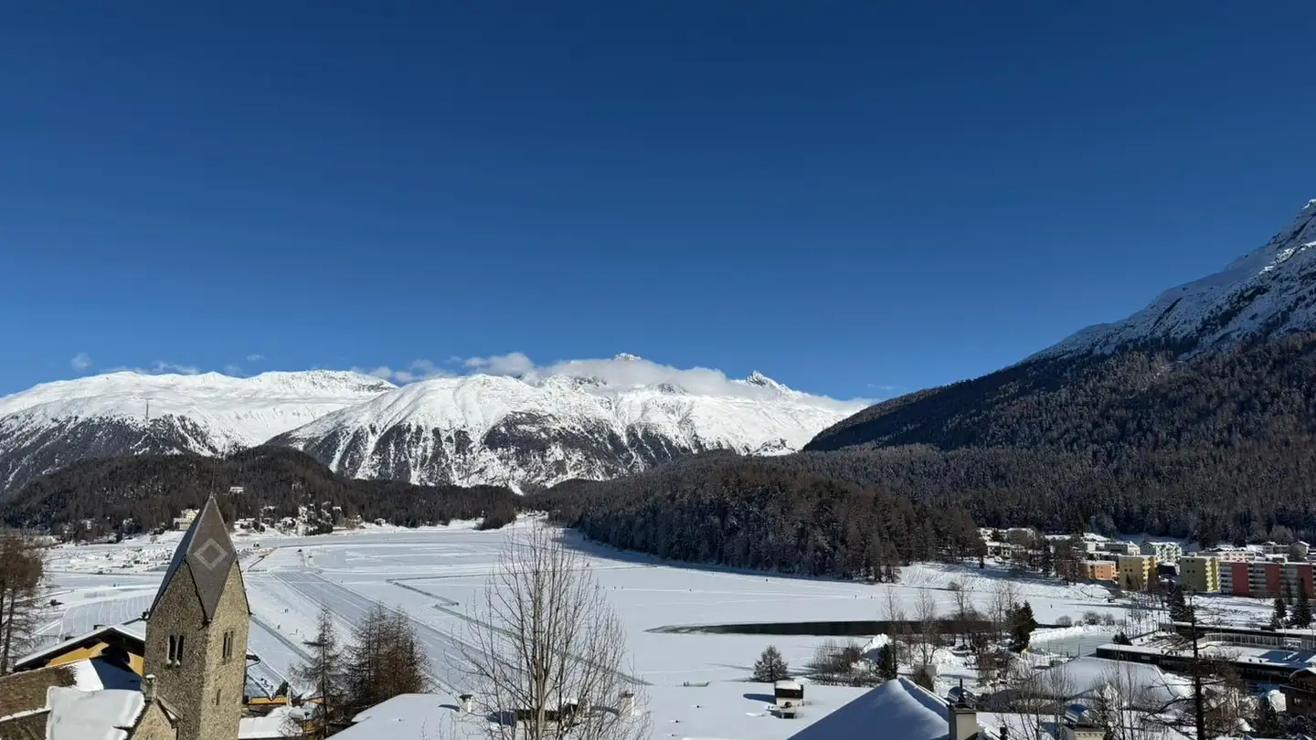 Apartment for sale - Via Aruons, 7500 St. Moritz