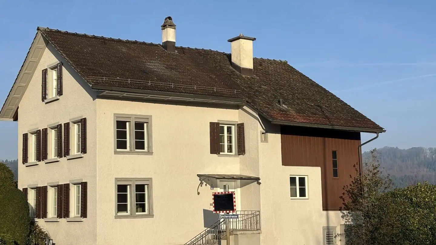 Einfamilienhaus mieten - Zürcherstrasse 61, 8908 Hedingen