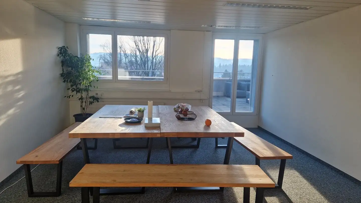 Bürofläche mieten - Hölzliwisenstrasse 5, 8604 Volketswil - Foto 2