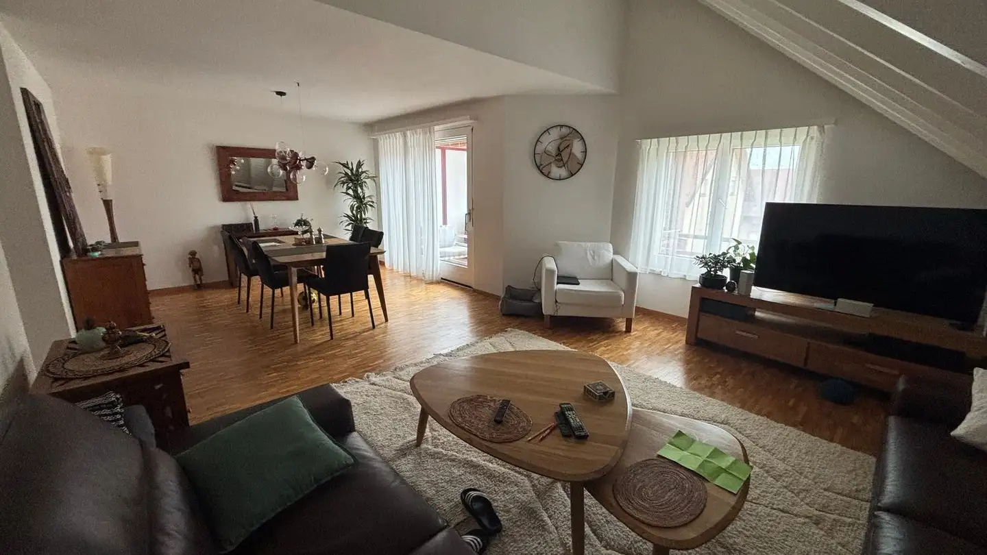 Attic flat for rent - 1196 Gland