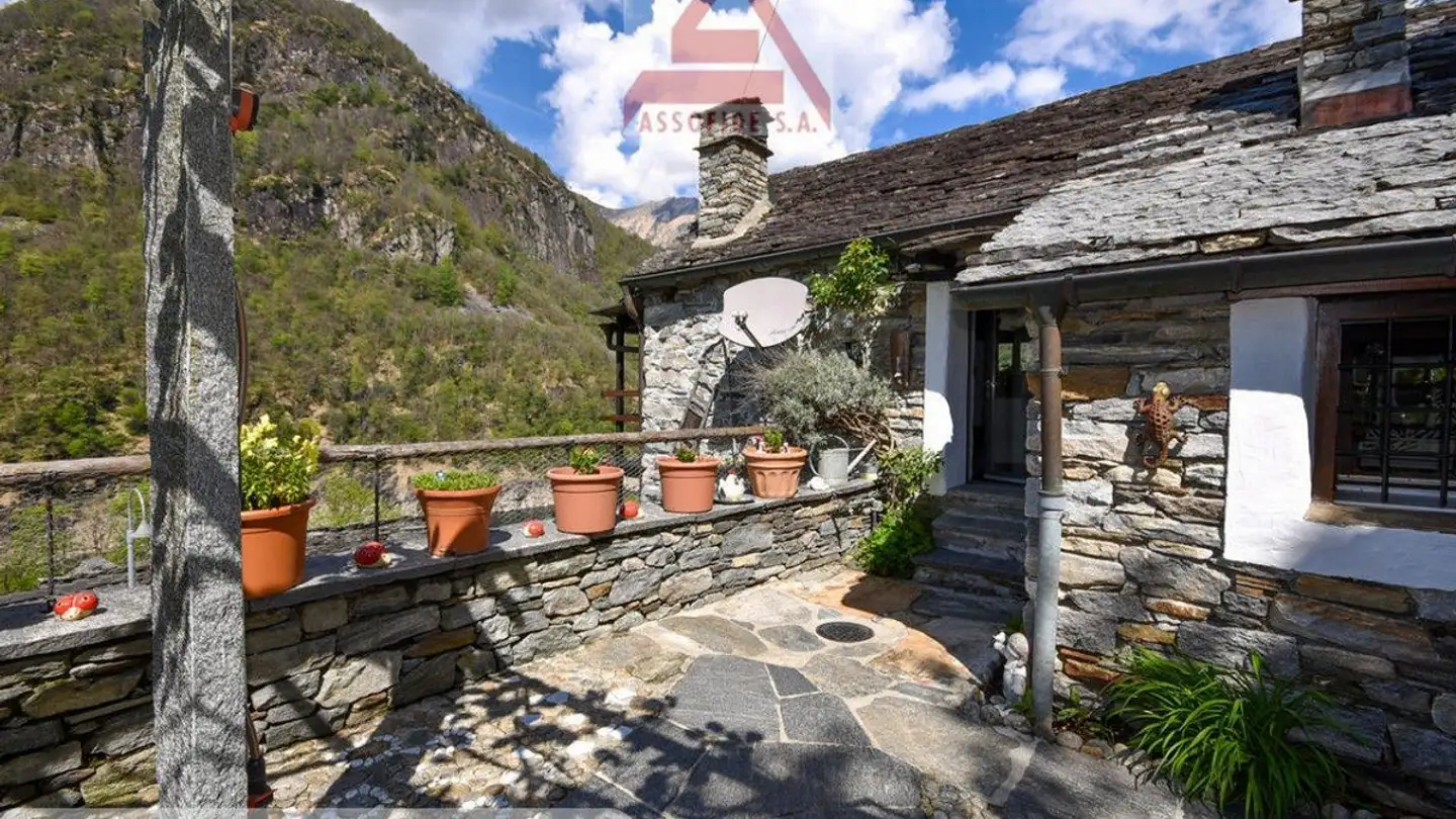 Maison à vendre - 6632 Vogorno