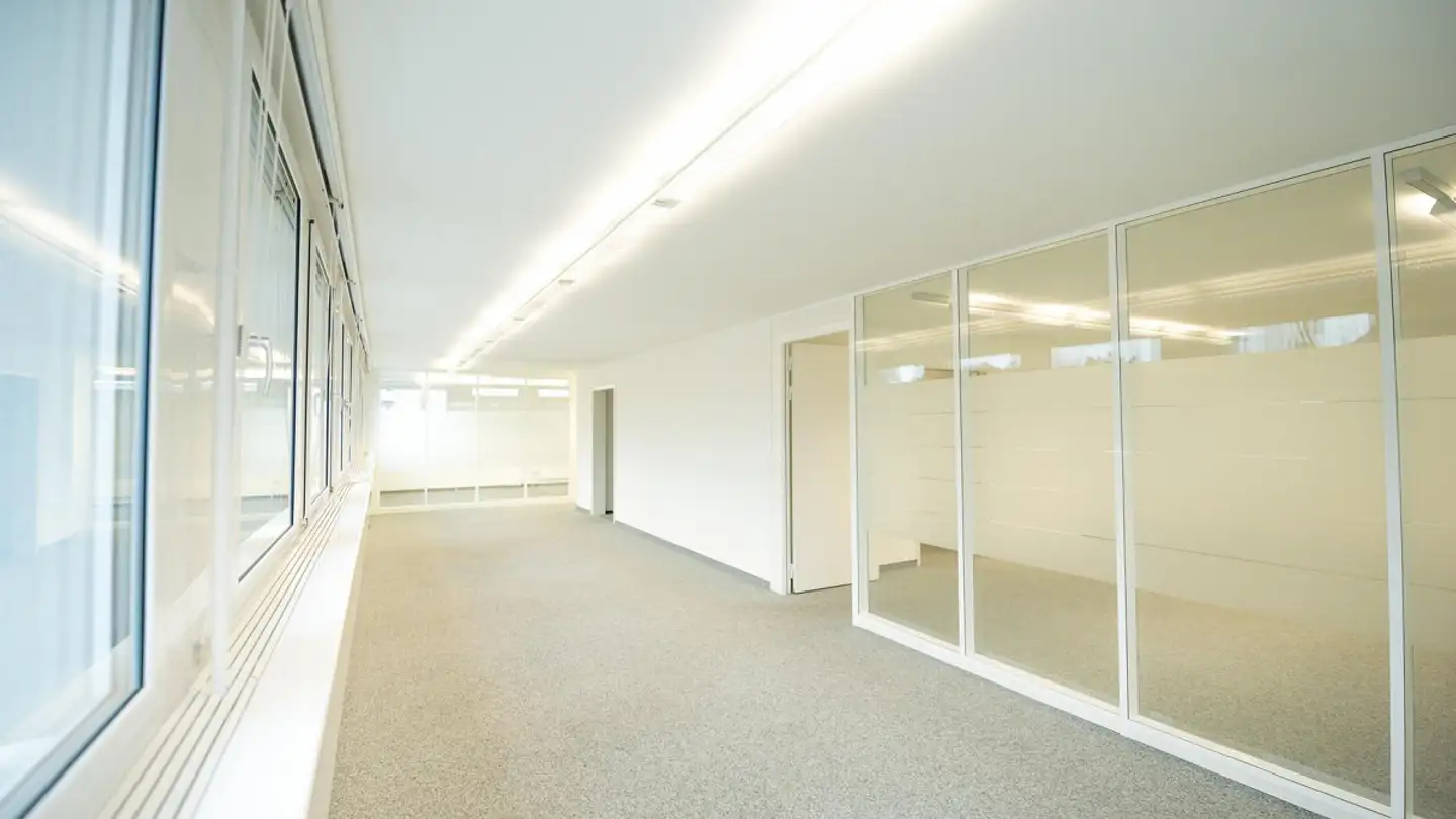 Commercial à louer - Grossmatte-Ost 24, 6014 Luzern - Photo 4