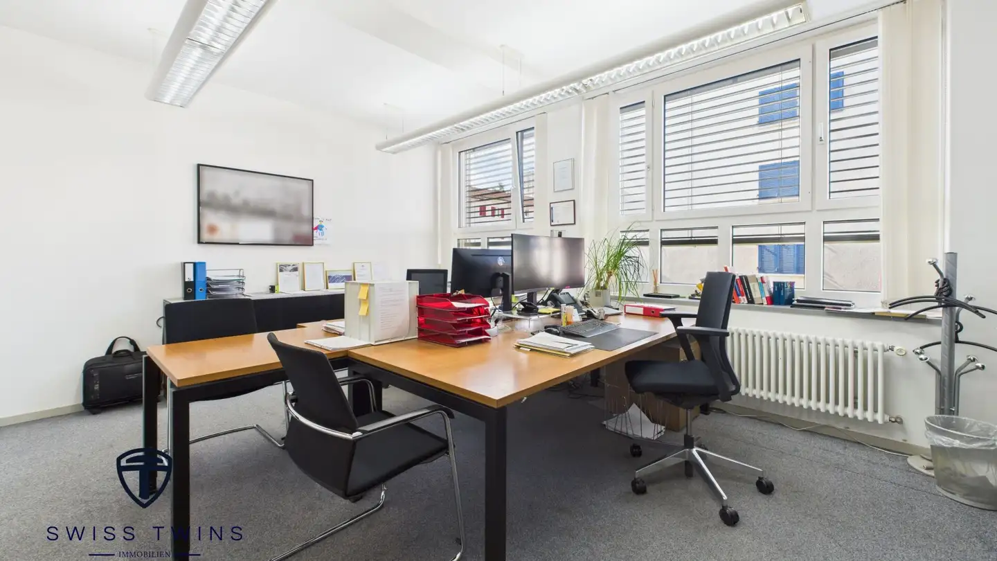 Commercial à louer - 5430 Wettingen - Photo 2