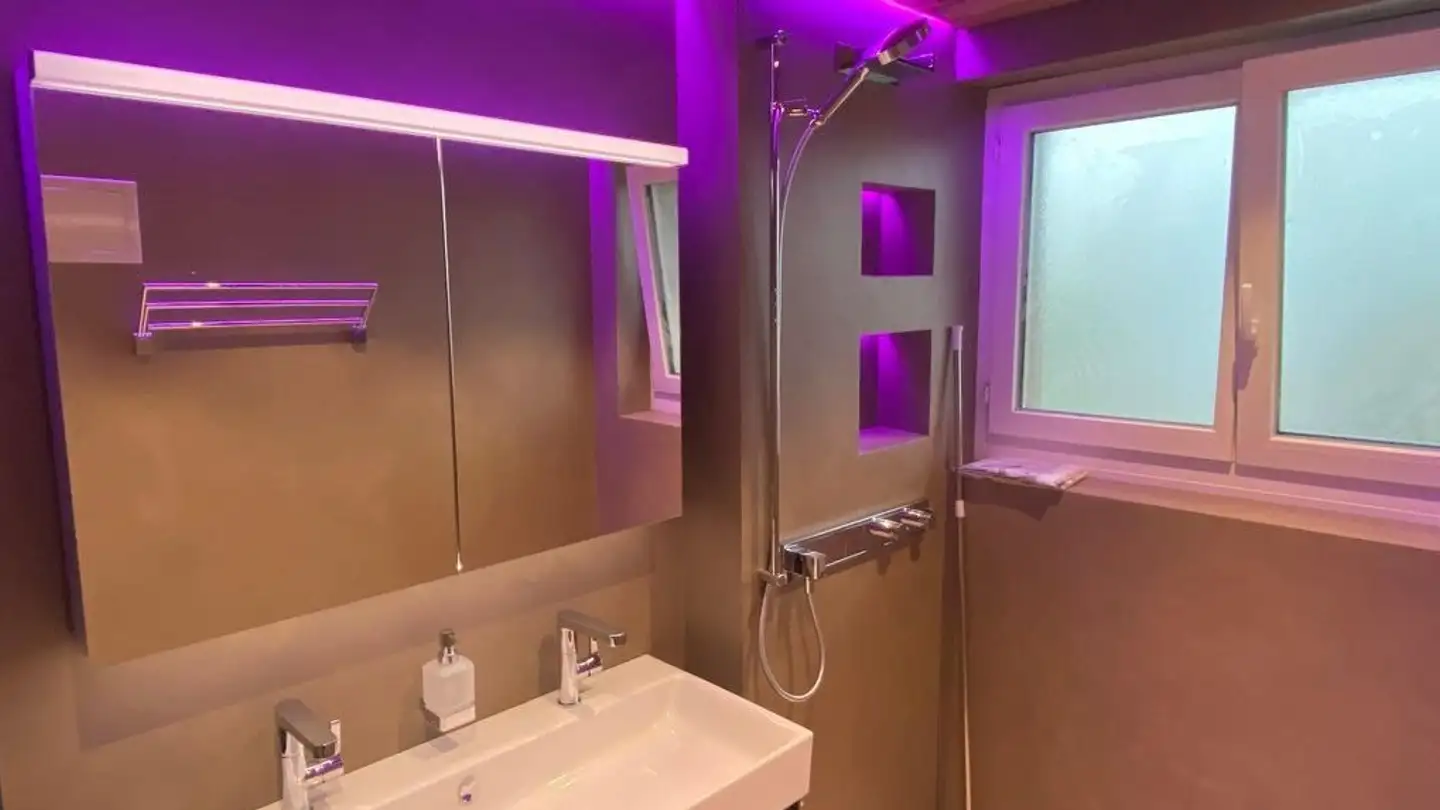 Wohnung mieten - Eichtalstrasse 22, 8634 Hombrechtikon - Foto 2