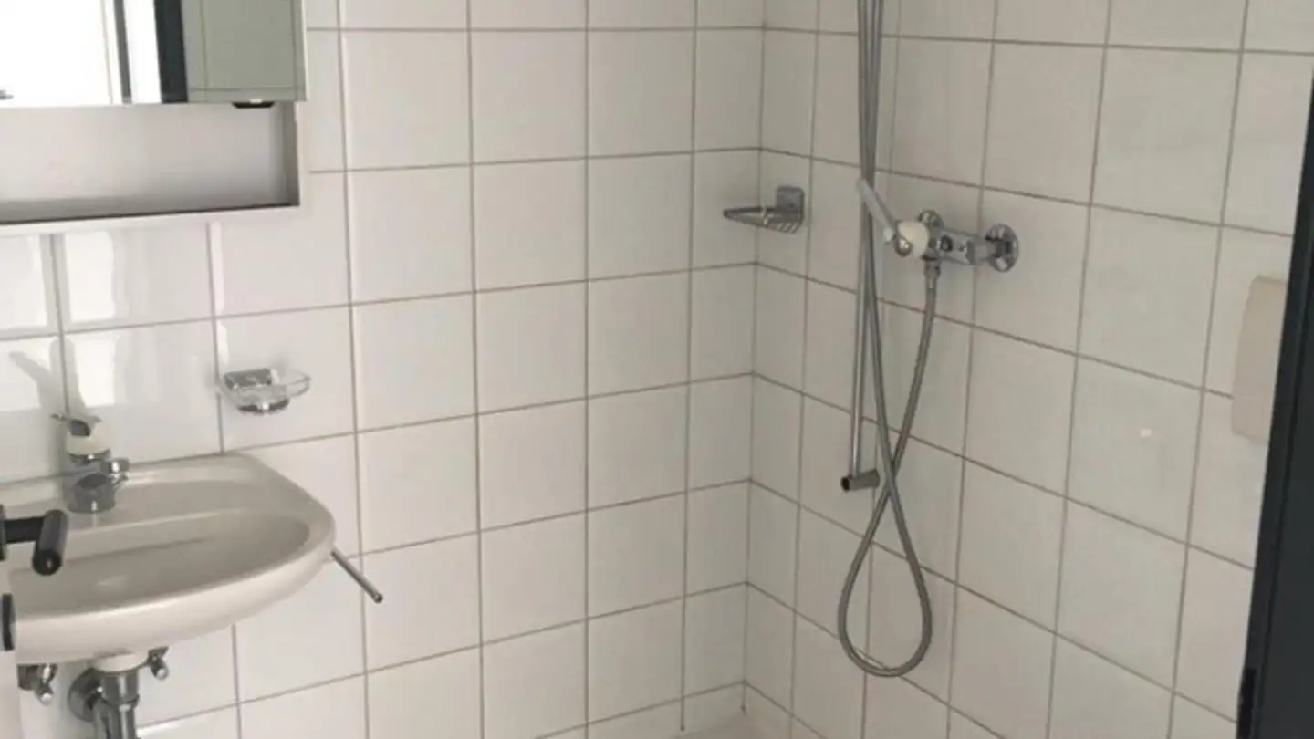 Apartment for rent - Via Alla Morettina 12, 6600 Locarno - Photo 2