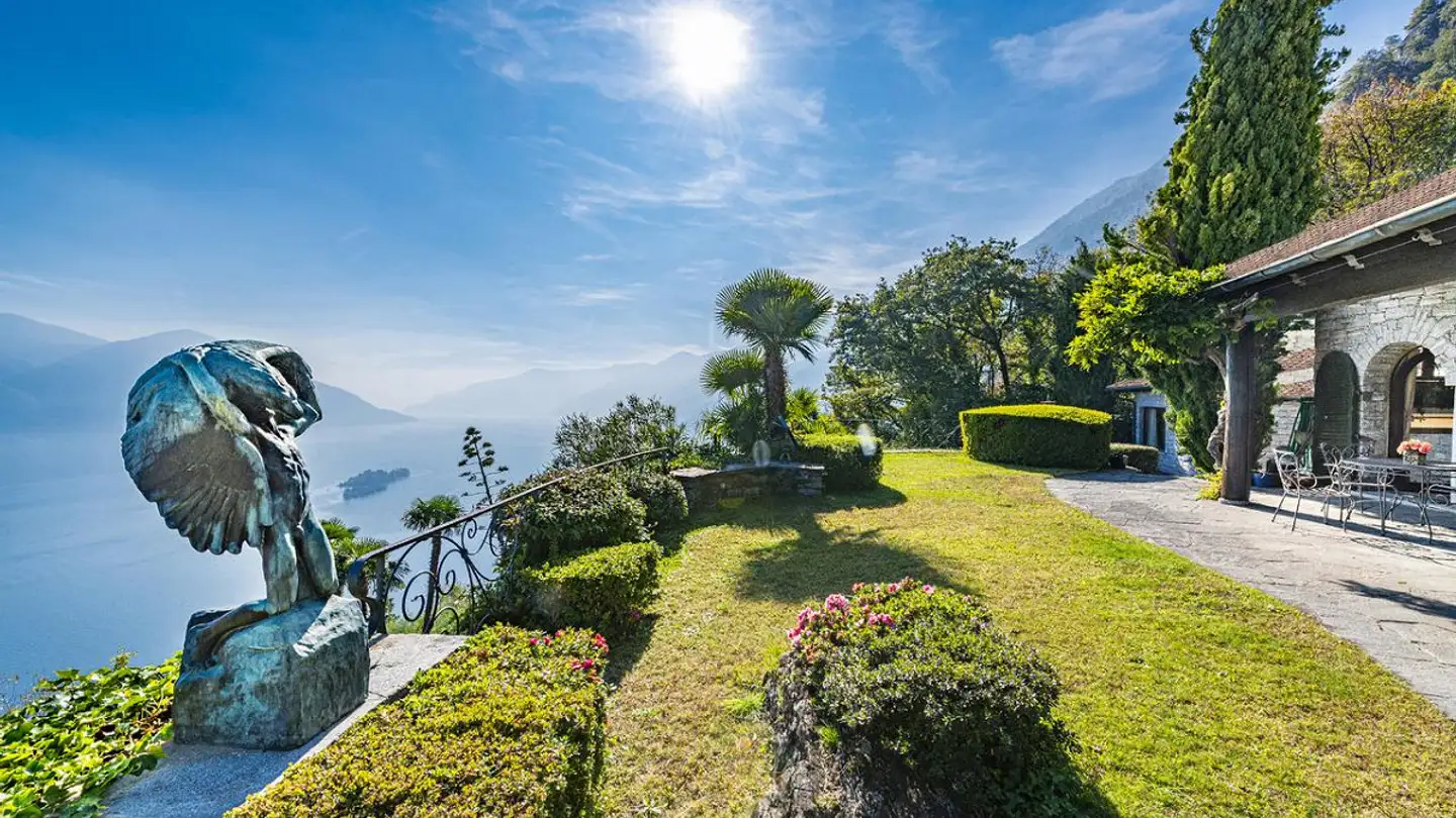 Villa for sale - 6622 Ronco sopra Ascona