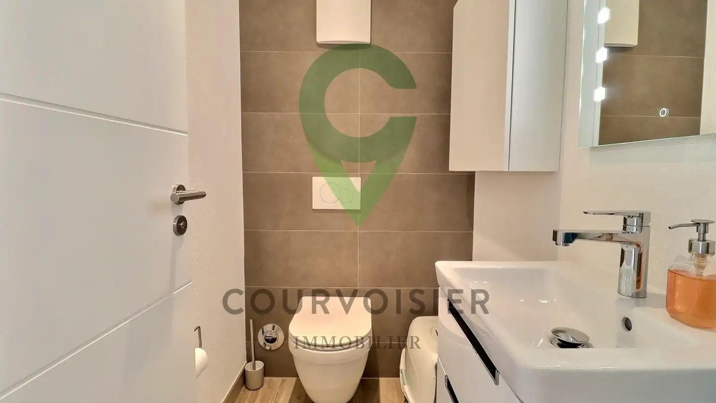 Apartment for sale - 1318 Pompaples - Photo 3