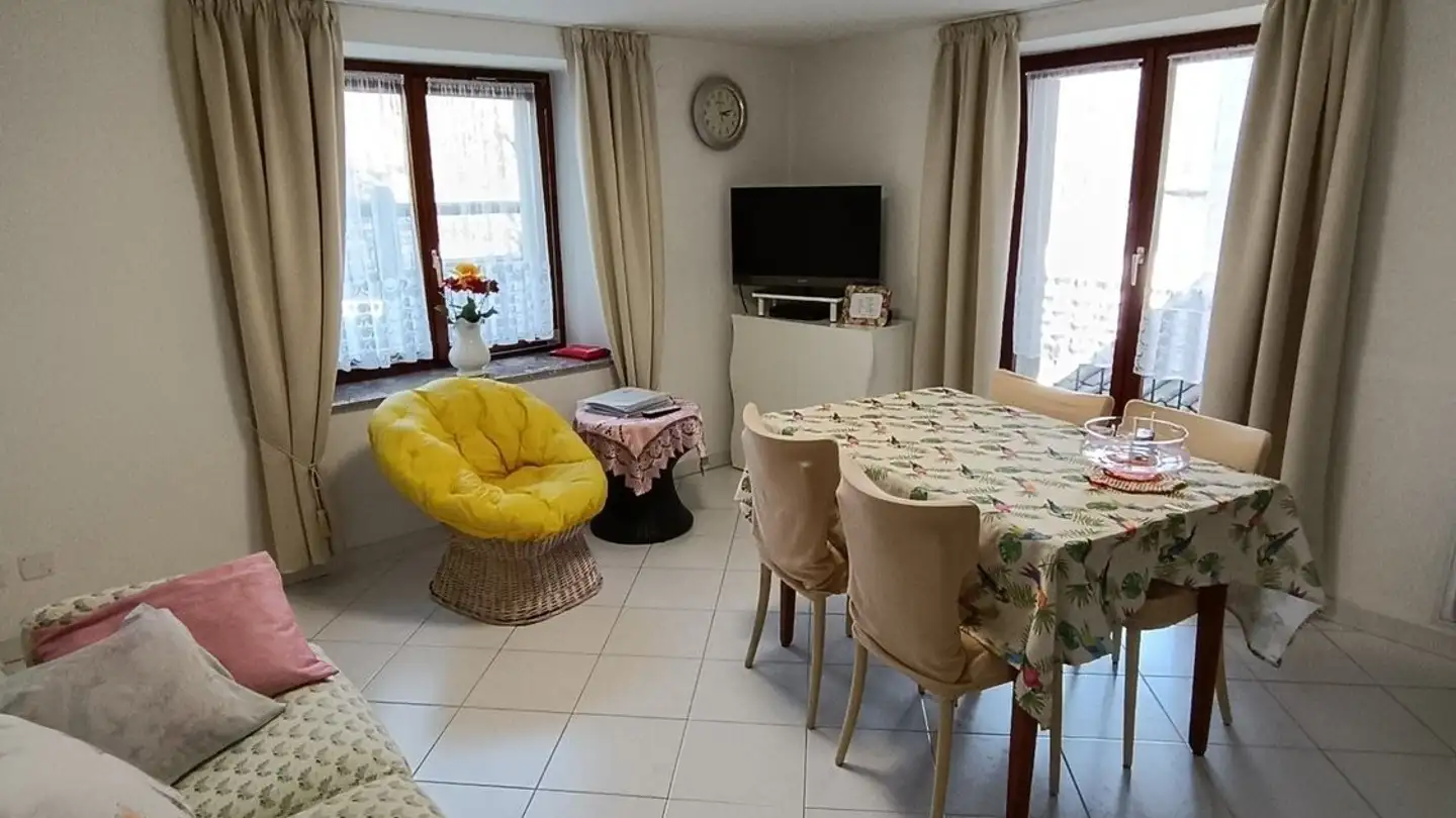 Apartment for rent - 6655 Intragna