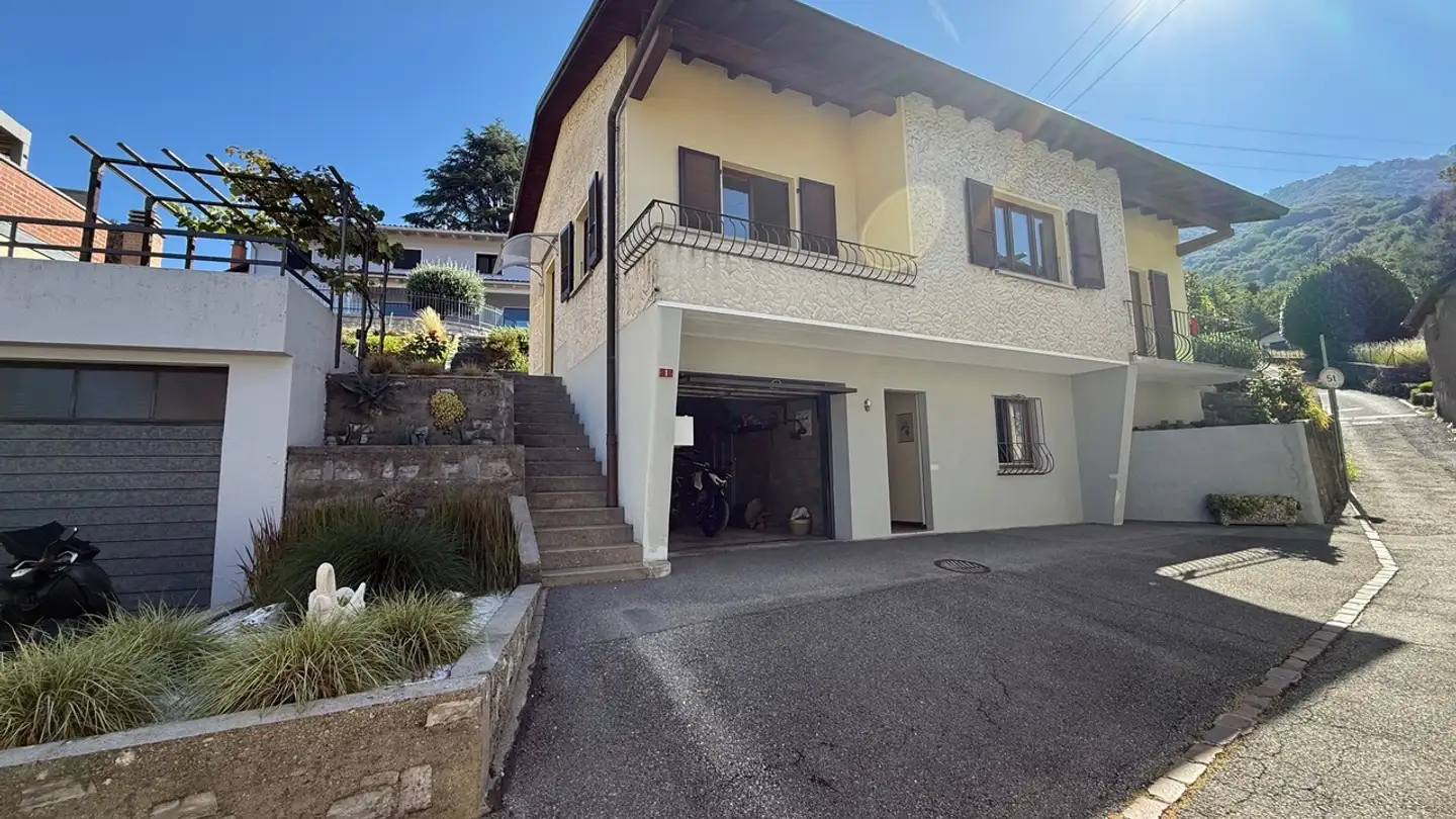 Höhlenhaus kaufen - Ai Runchée, 6837 Caneggio