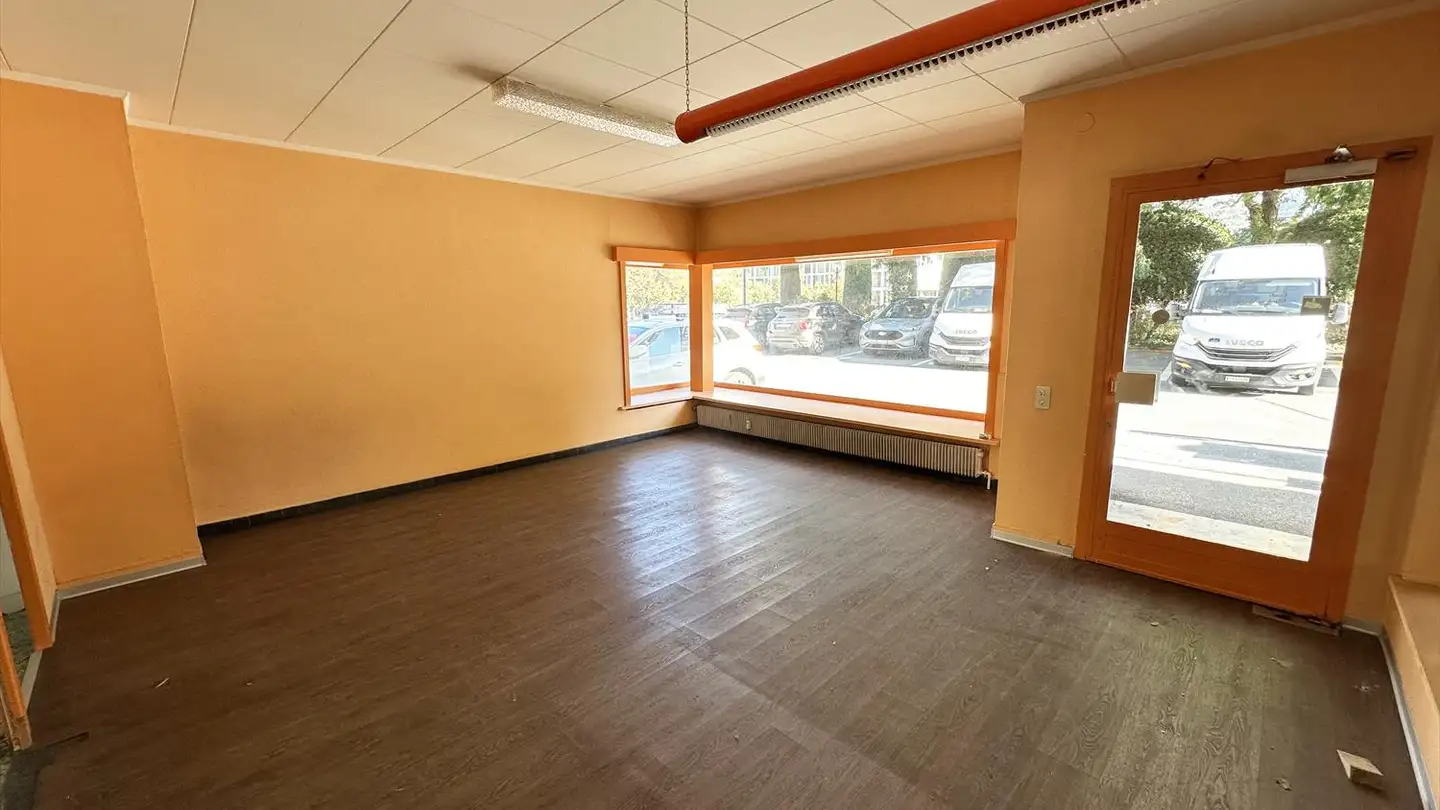 Commercial for rent - Chemin De L'ancien Cimetière 2, 3960 Sierre - Photo 3