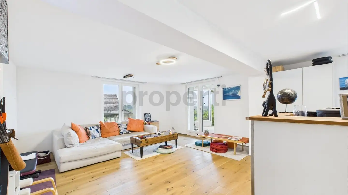 Appartement à louer - 8467 Truttikon