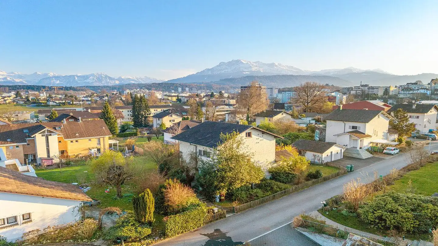 Constructible plot for sale - Berta-Regina-Strasse 6, 6020 Emmenbrücke