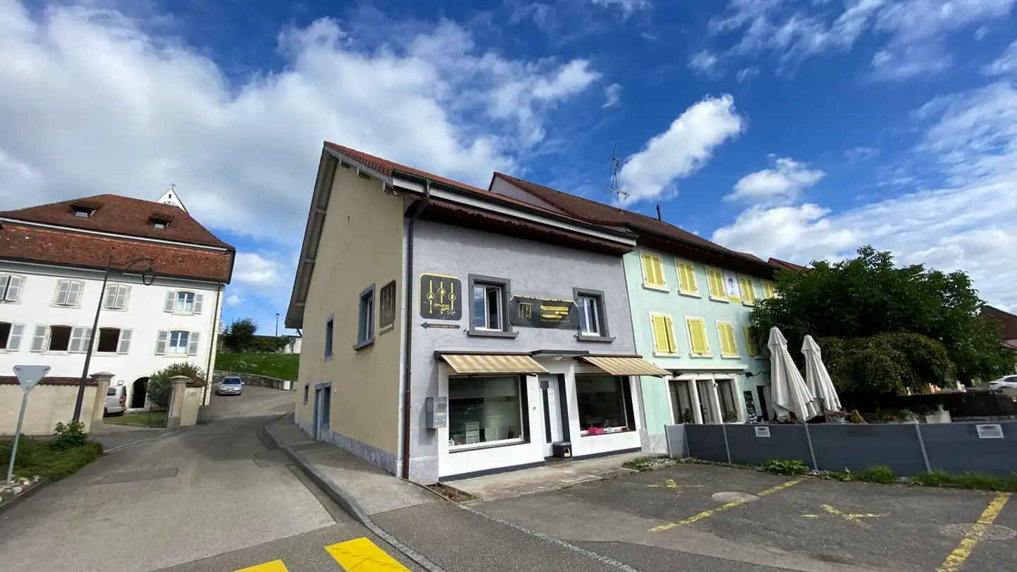 Single house for sale - 2942 Alle