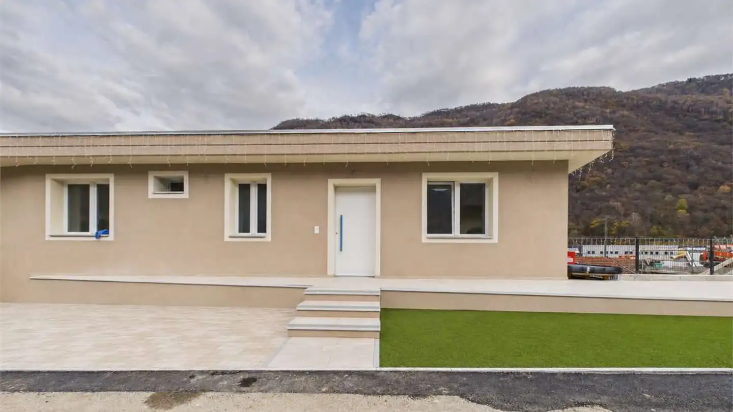 Apartment for rent - 6802 Rivera