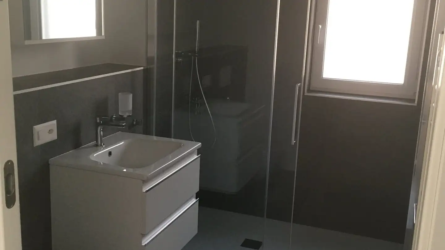 Apartment for rent - Via Ai Grotti 1, 6900 Paradiso - Photo 3