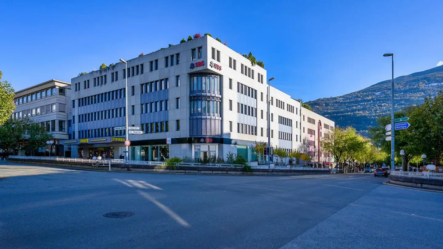 Single garage for rent - 1950 Sion