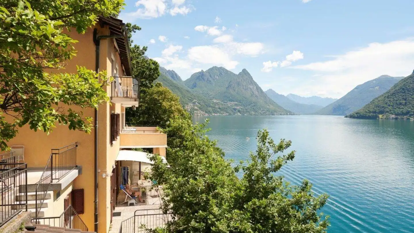 Mischgenutztes Gebäude kaufen - Via Cantonale 22, 6900 Lugano