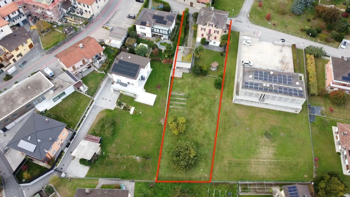 Terrain constructible à vendre - 6930 Bedano