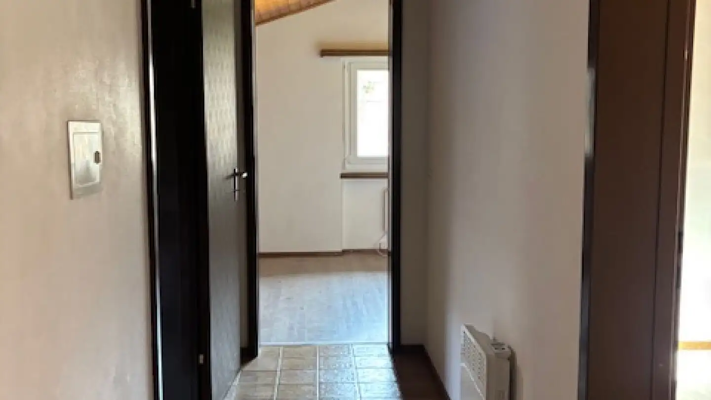 Attique à louer - 6557 Cama - Photo 4