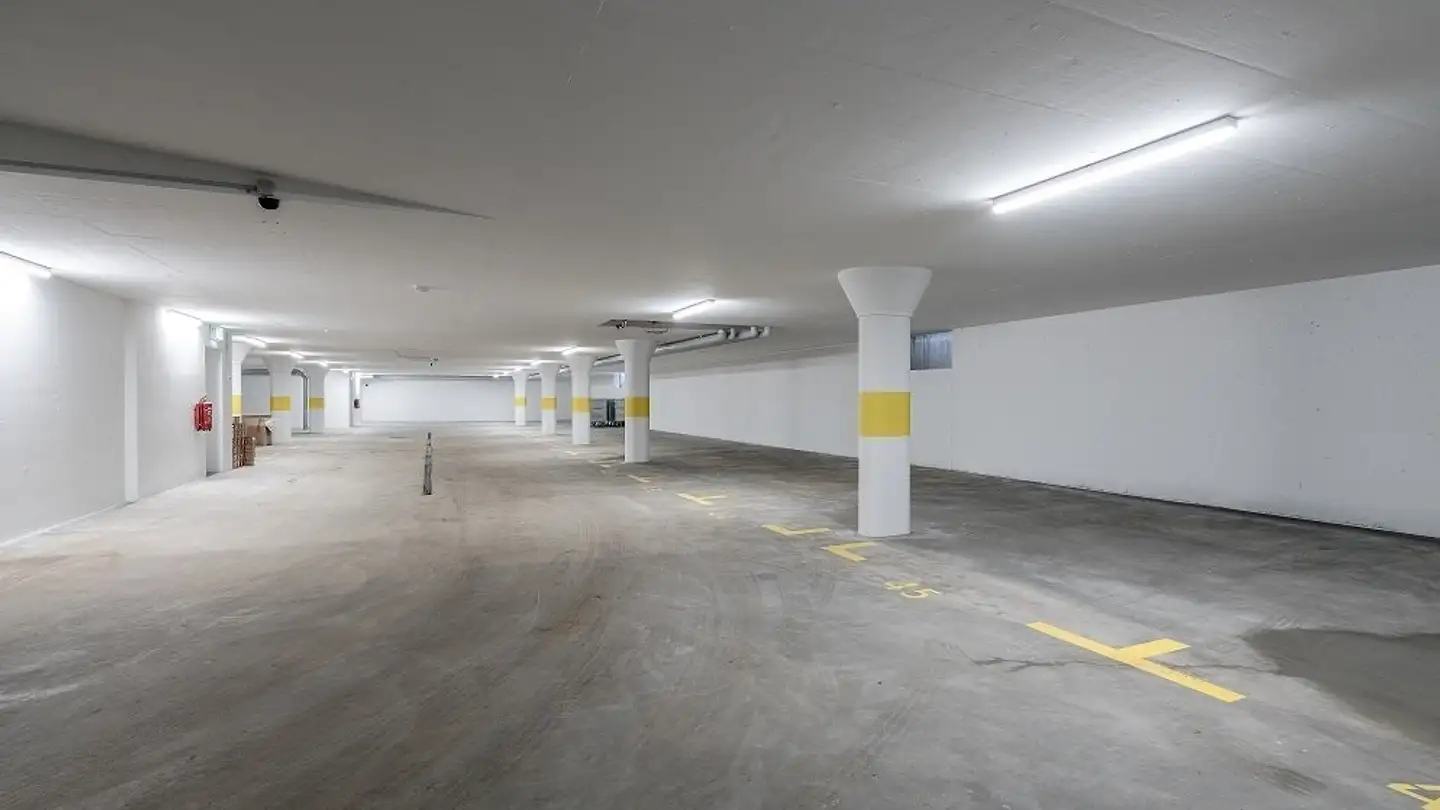 Outdoor parking space for rent - Limmattalstrasse 57, 8954 Geroldswil