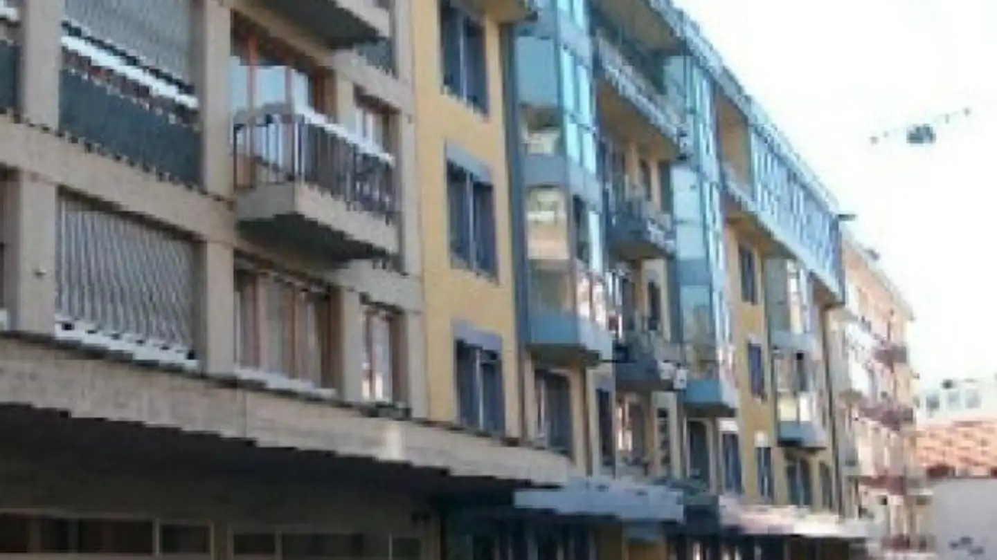 Tiefgaragenstellplatz mieten - 1207 Genève