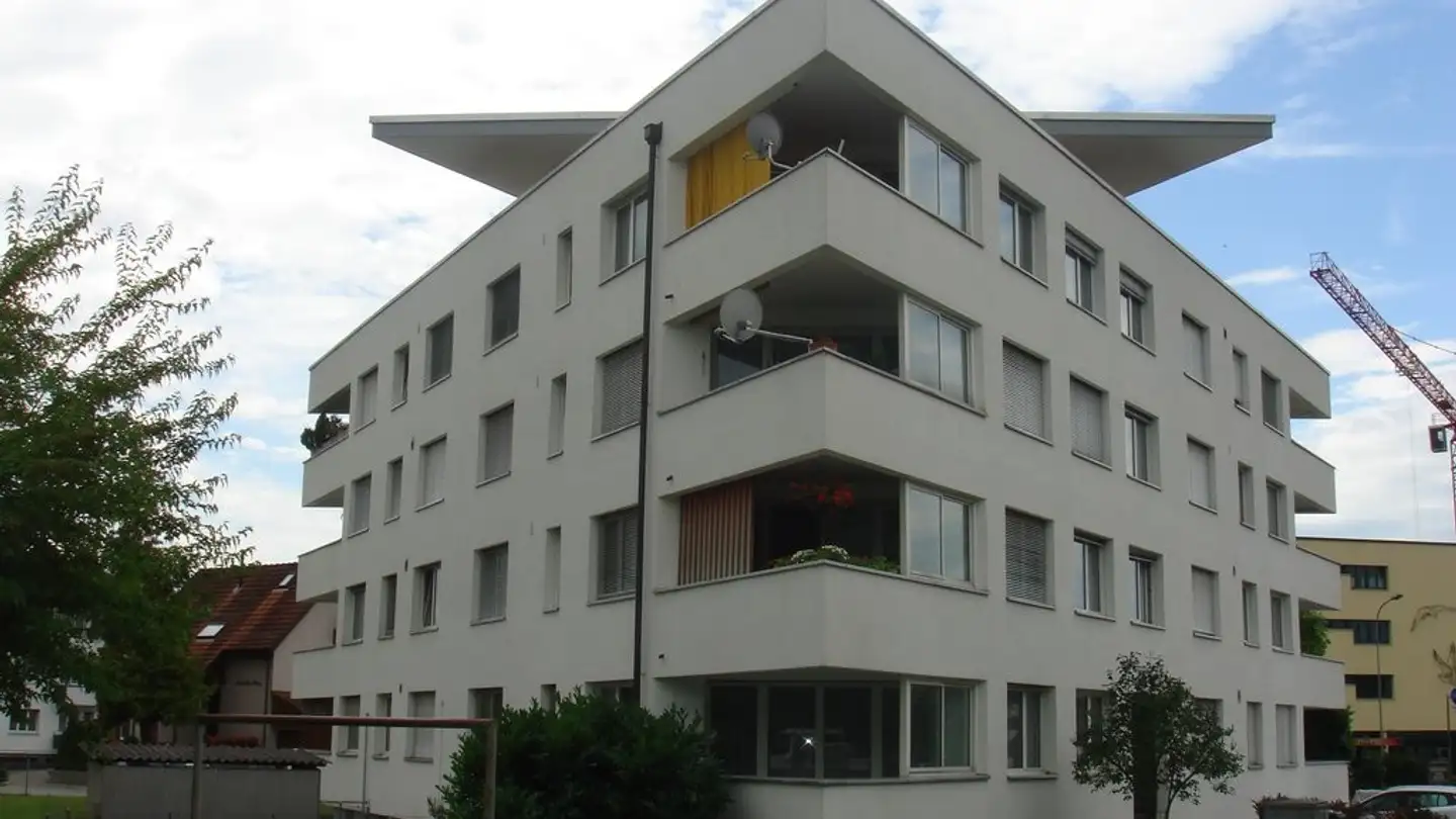 Garage à louer - Oskar Bider-Strasse 4, 8600 Dübendorf