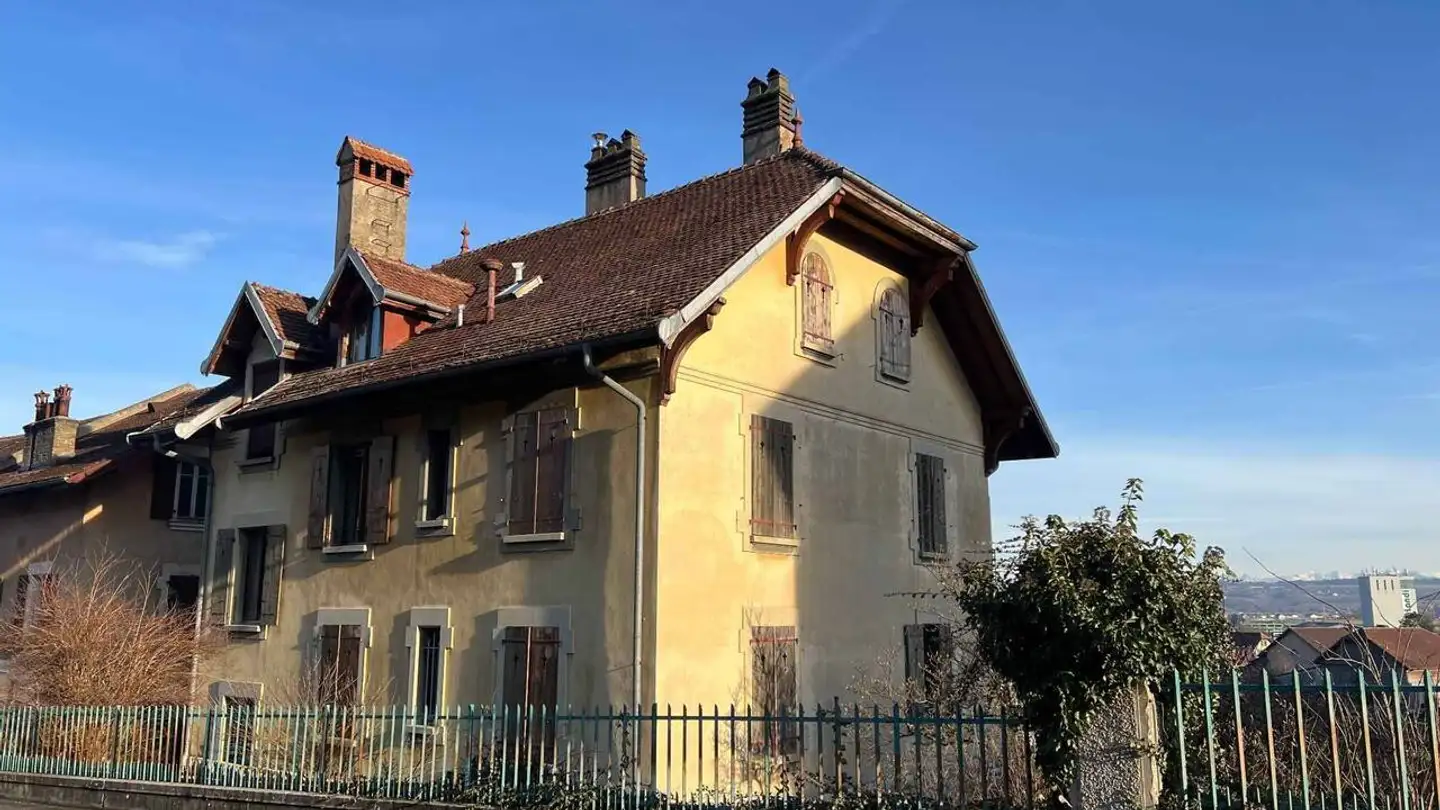 Höhlenhaus kaufen - 1350 Orbe