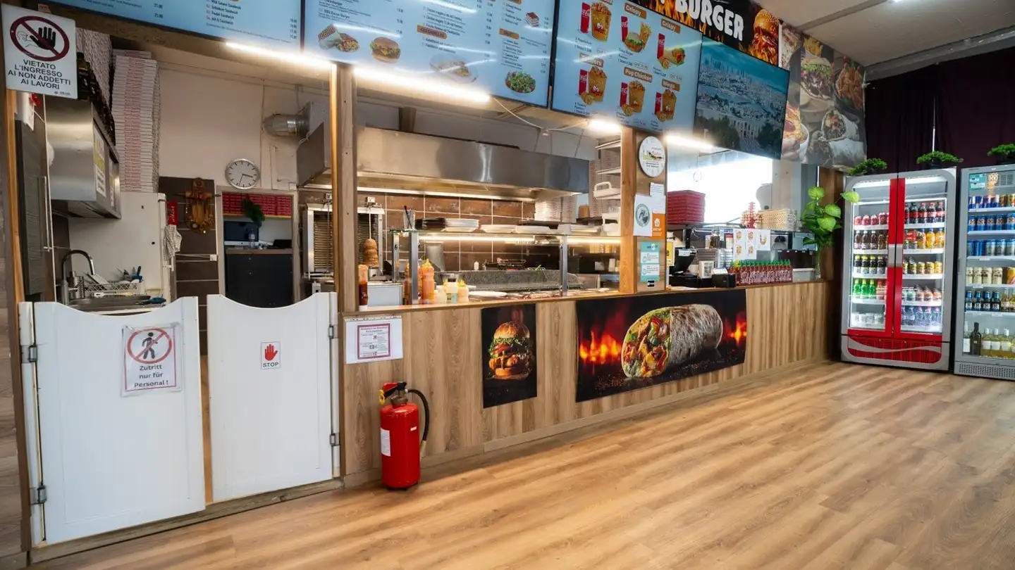 Restaurant for rent - Bahnhofstrasse 130, 9244 Niederuzwil - Photo 3