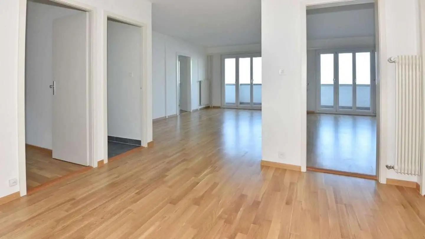 Appartement à louer - Avenue De Chillon 51, 1820 Territet - Photo 4