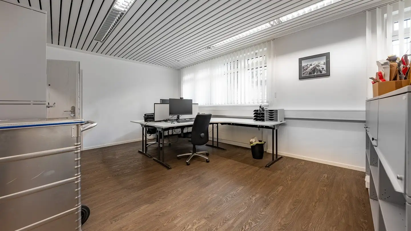 Spazio ufficio in affitto - Henauerstrasse 7, 9244 Niederuzwil