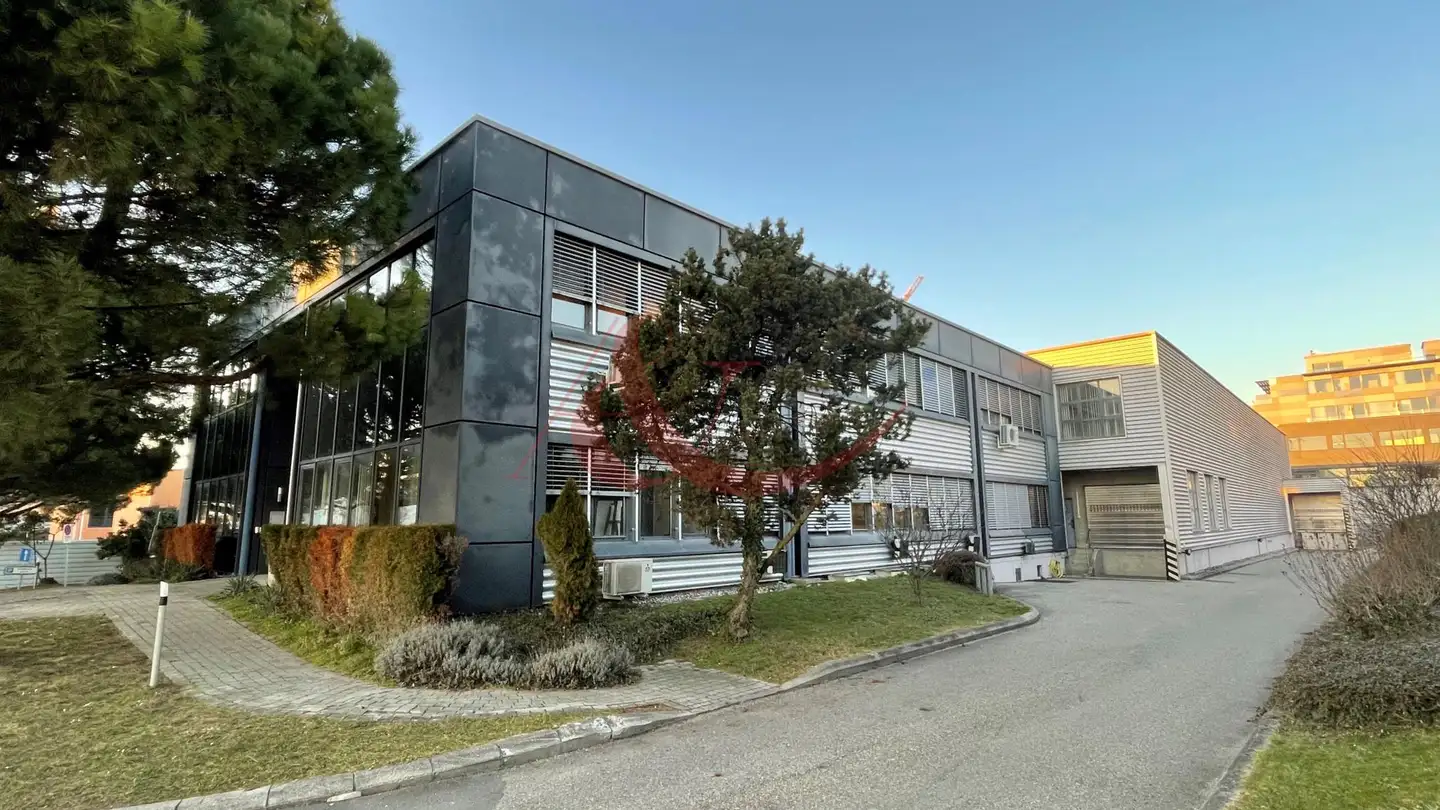 Office space for rent - 1023 Crissier