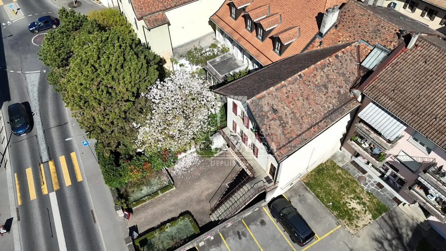 Mixed-use building for sale - 1304 Cossonay-Ville - Photo 4