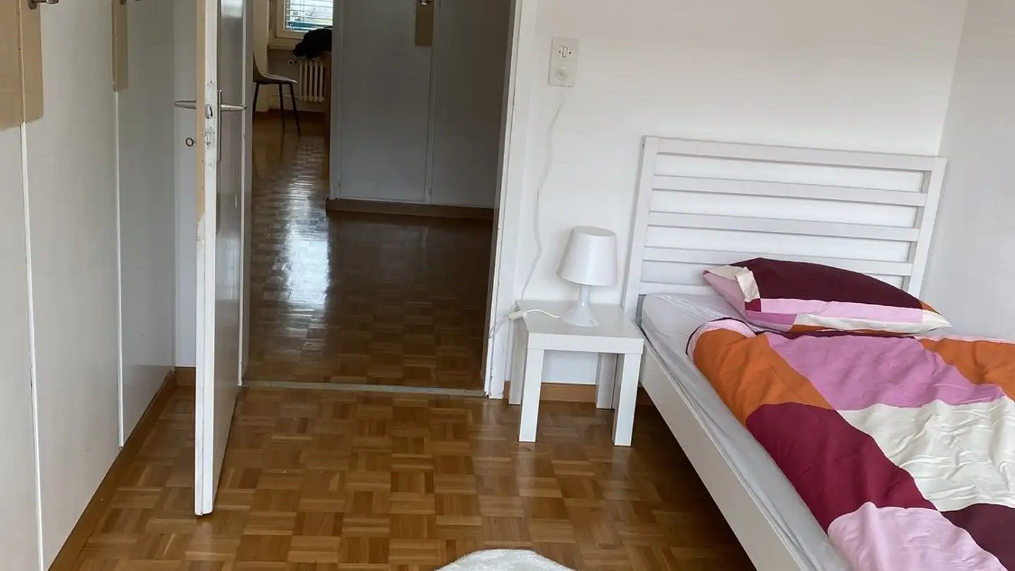 Single room for rent - Im Dreispitz 2, 8152 Glattbrugg