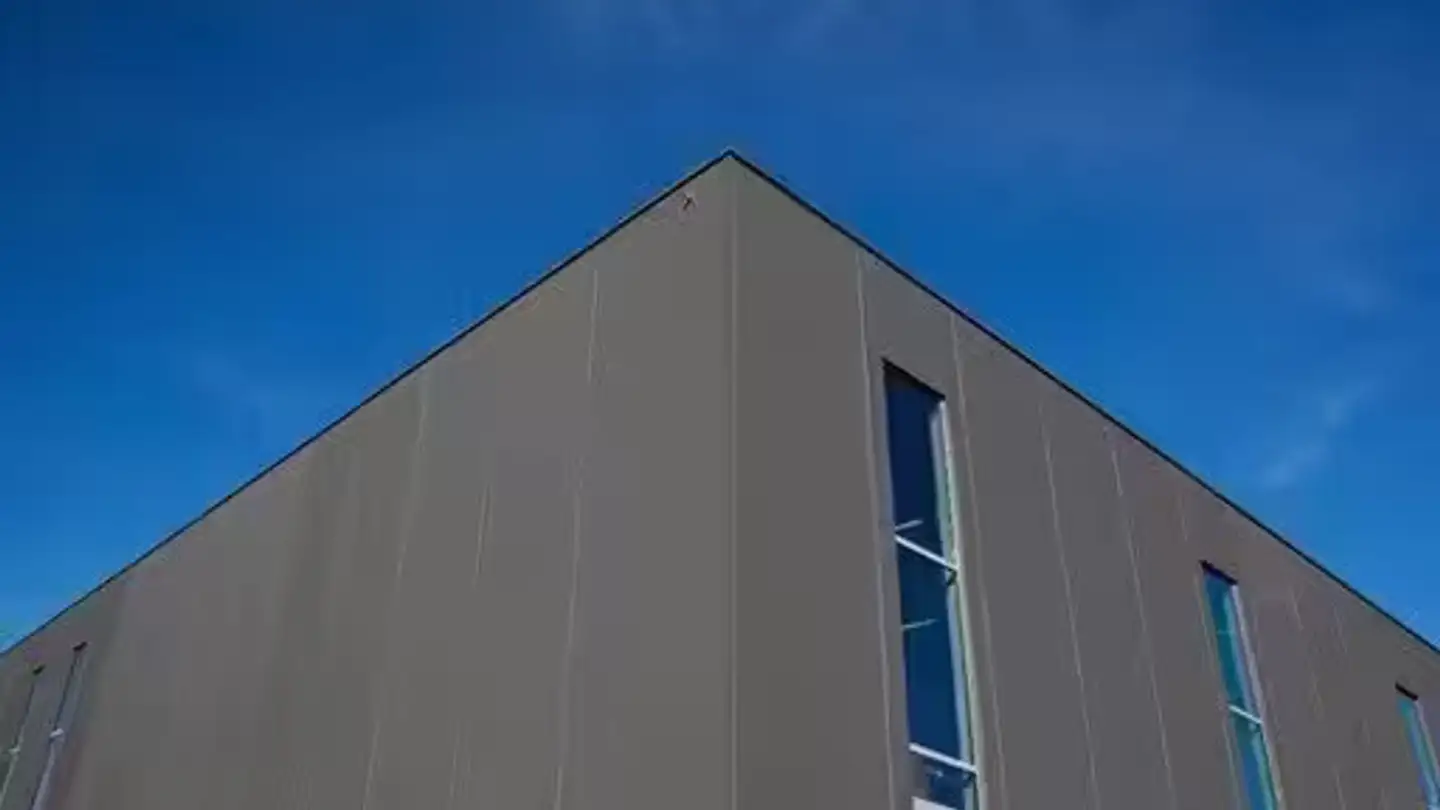 Mischgenutztes Gebäude kaufen - 6930 Bedano