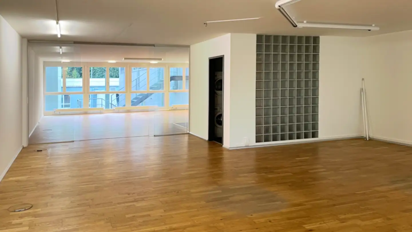 Spazio ufficio in affitto - Chaltenbodenstrasse 6a, 8834 Schindellegi - Photo 3