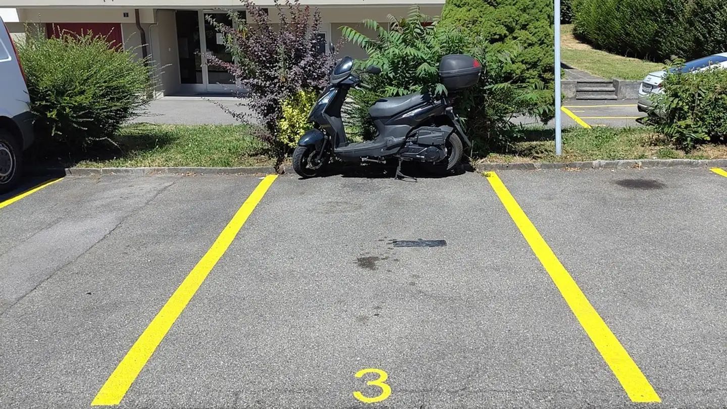 Place de parking extérieure à louer - Chemin de la Covatannaz 3, 1032 Romanel-sur-Lausanne