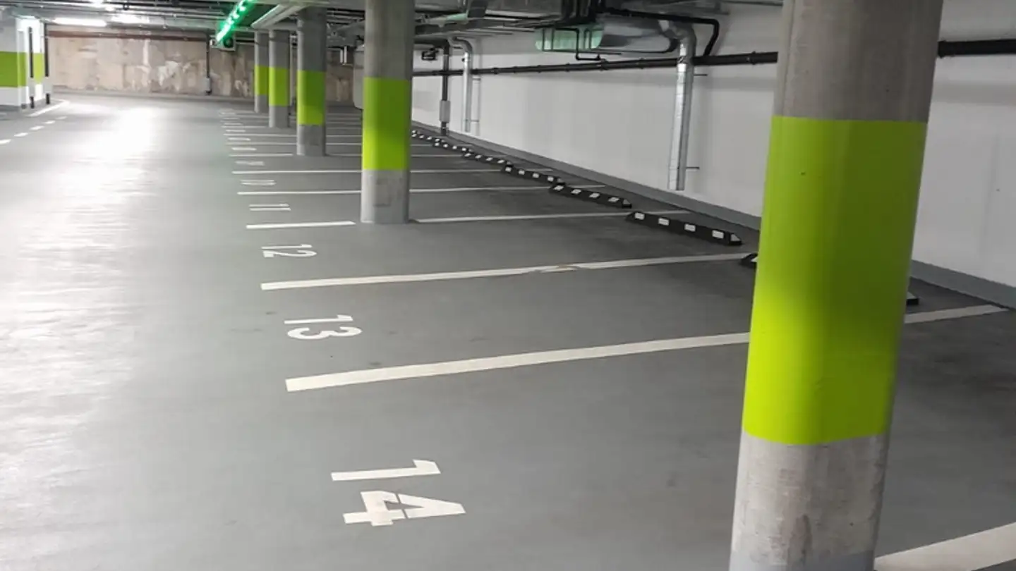 Parcheggio sotterraneo in affitto - Rue Du Temple 6-8, 1180 Rolle - Photo 3