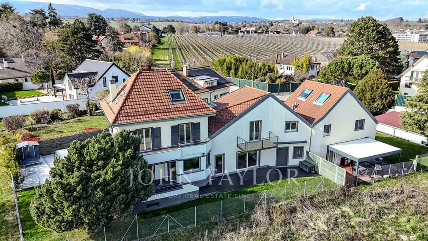 Single house for sale - 1131 Tolochenaz