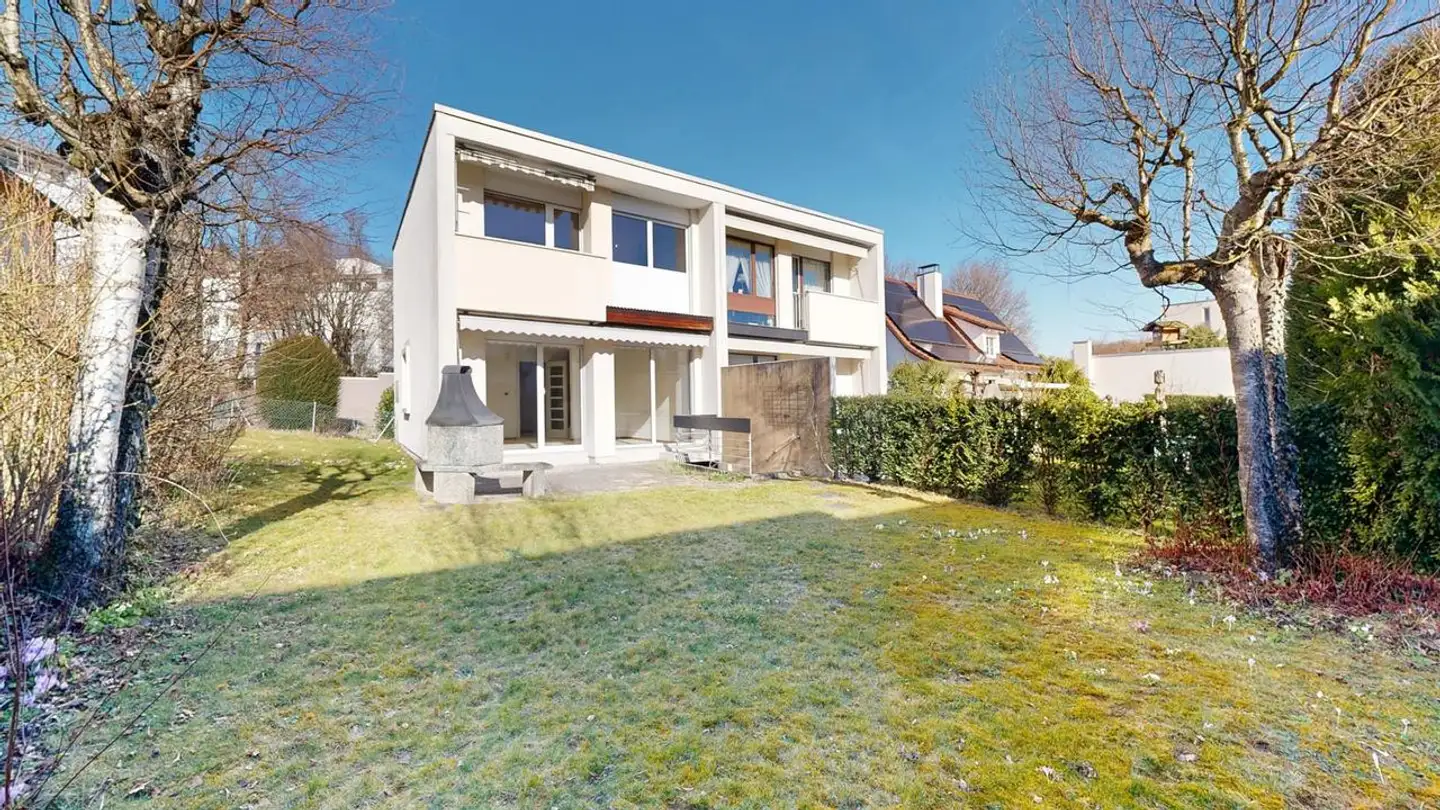 Semi-detached house for sale - In Den Bündten 18, 4104 Oberwil BL