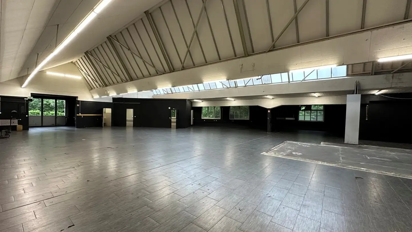 Commerciale in affitto - Rütistrasse 101, 8636 Wald ZH - Photo 2